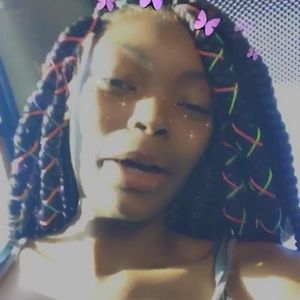 Meet your Posher, Kiratook